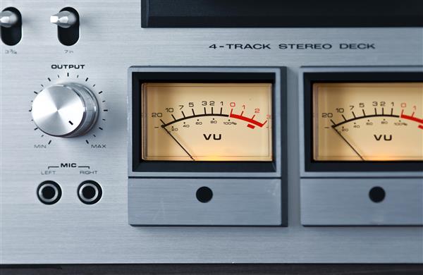 Picture of audio meters on an old stereo 